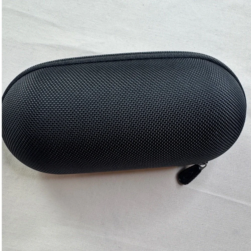 Oakley Vault Hard Sunglasses Case Black Ballistic Nylon Zippered Eyewear protect